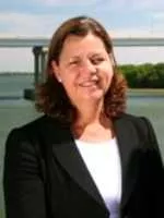 Elizabeth B. Luzuriaga