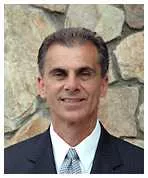 Robert J. Giasullo